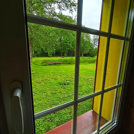 Elly Kodumajutus Kihnus * Linaküla