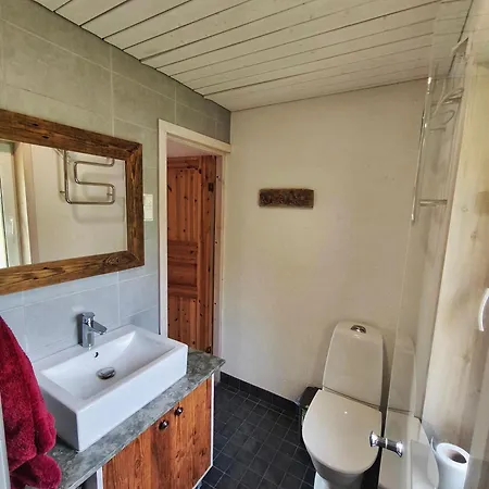 Elly Kodumajutus Kihnus Lejlighed Linaküla