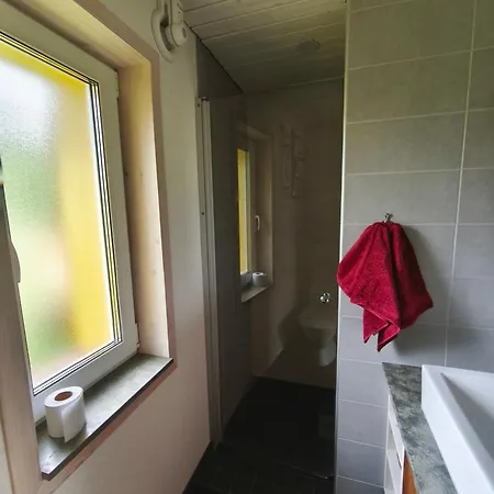 Elly Kodumajutus Kihnus *