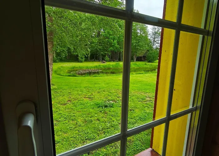 Elly Kodumajutus Kihnus * Linakula